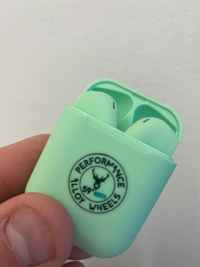 59°North Wheels earpods
