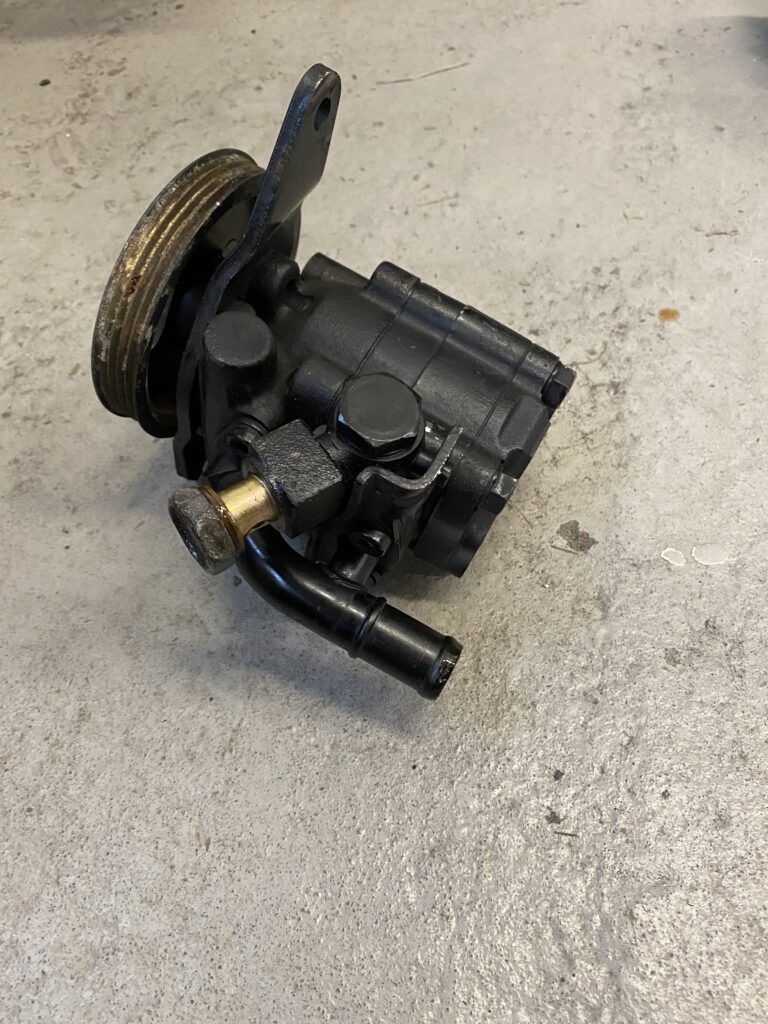 Used 90-96 NISSAN 300zx Z32 Power Steering Pump Twin Turbo TT 49110-40P00